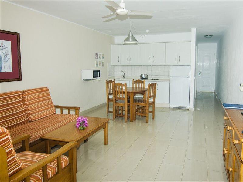 بويرتو ذيل كارمين Apartamentos Parque Tropical En Lanzarote المظهر الخارجي الصورة
