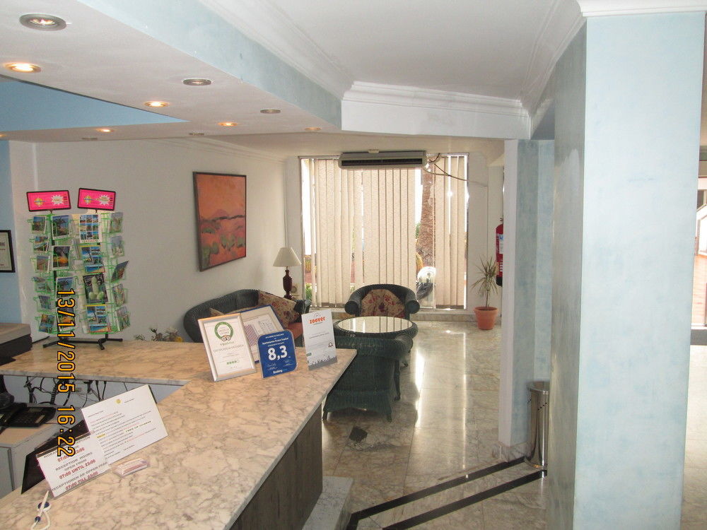 بويرتو ذيل كارمين Apartamentos Parque Tropical En Lanzarote المظهر الخارجي الصورة